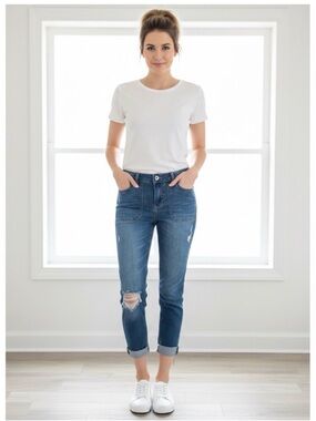NWT Vanilla Star Mid Rise Skinnies -Size 3